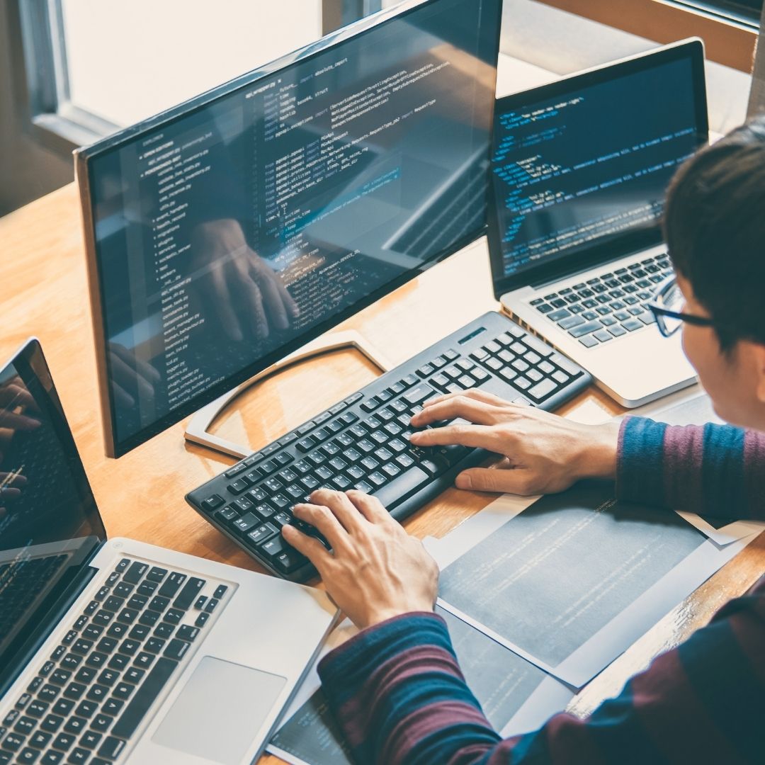 sviluppo-software-applicativi-personalizzati Applicativi Personalizzati